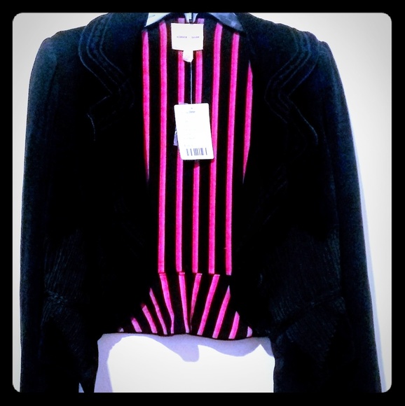 Jackets & Blazers - NWT $148 SILENCE + NOISE Soft Velvety Blazer Sz L